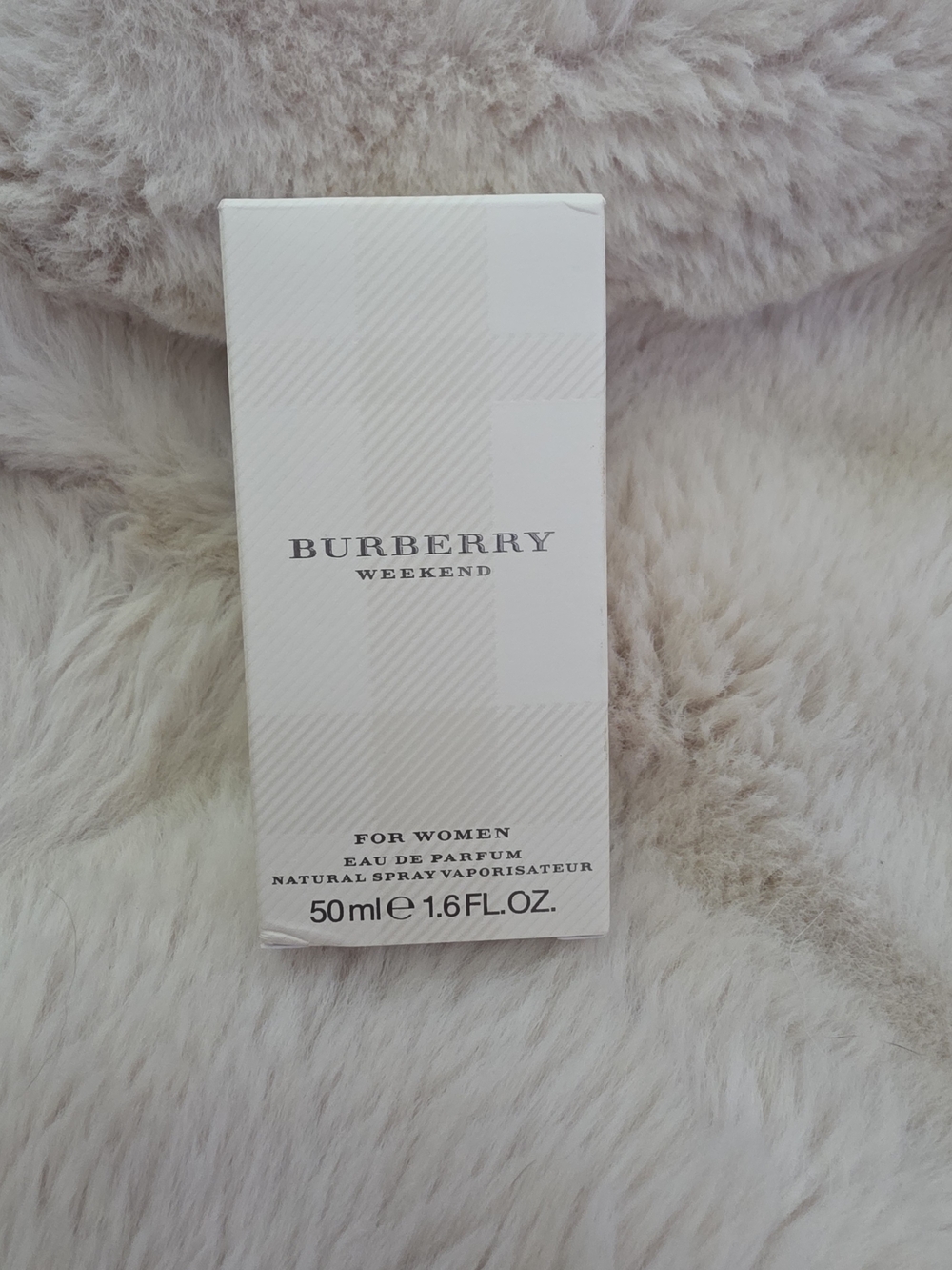 Burberry Weekend for Women Eau de Parfum 50ml - White